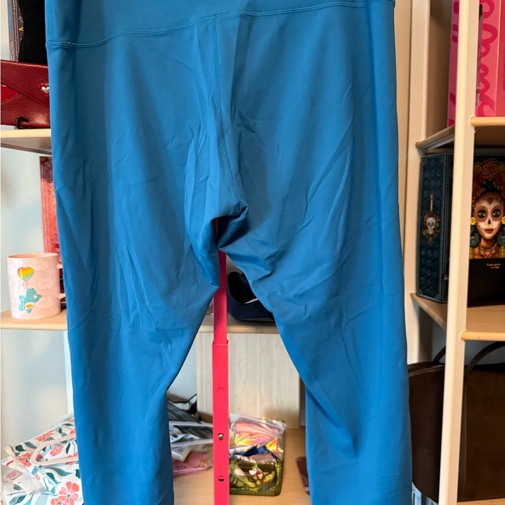 lululemon athletica High Rise Blue Leggings Size 20 - Picture 3 of 5
